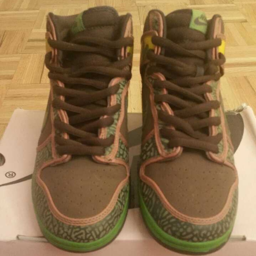 Nike SB De La Soul edition